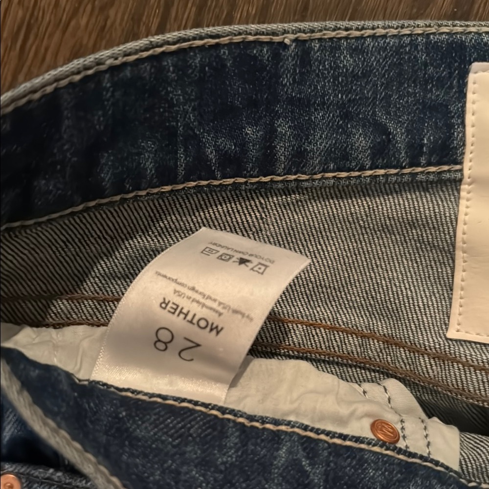 Mother Jeans - Picture 3 of 5